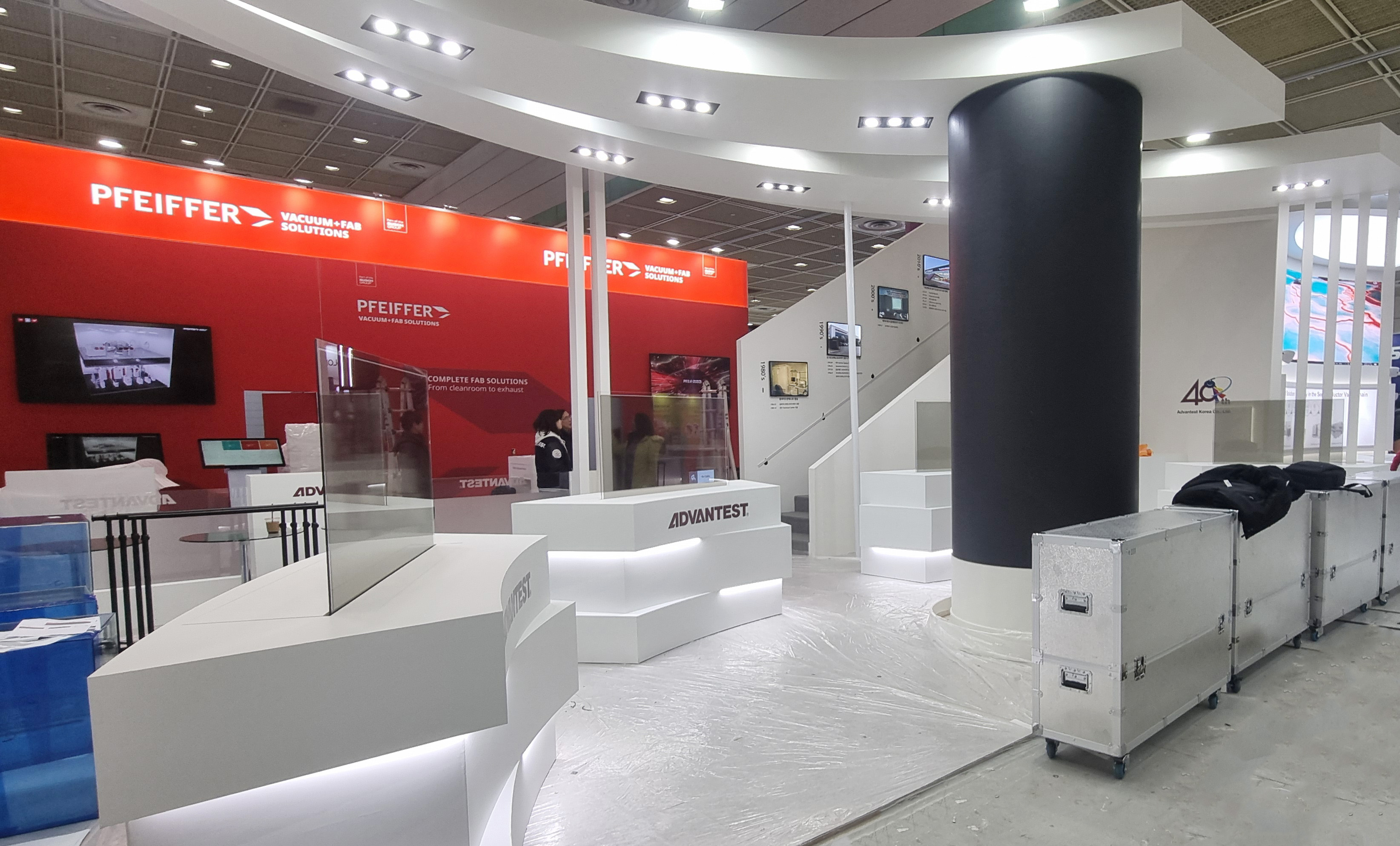 [2026.02] 55인치 투명OLED x4 대여/ 세미콘코리아 2026 (코엑스)